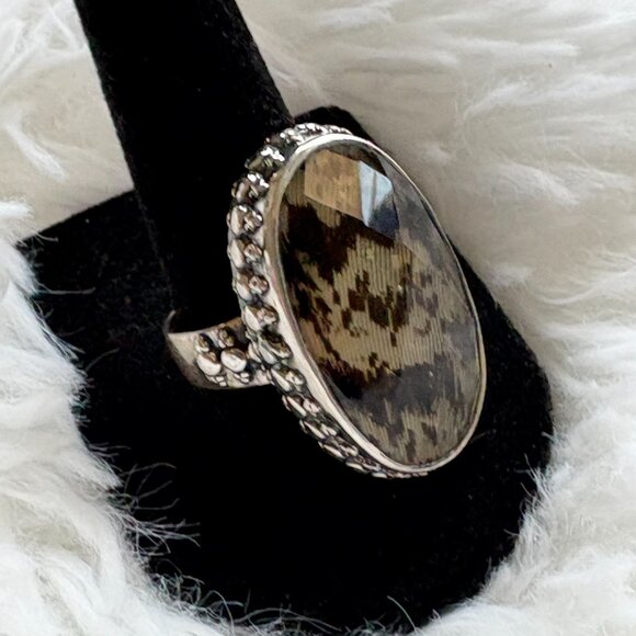 Amy Kahn Russell Feather Design Ring Beneath Faceted Quartz Ring - Picture 8 of 10